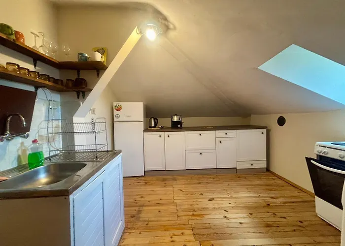 アパート Quiet And Lovely 2 Bdrm Loft In The Old Centre ソフィア