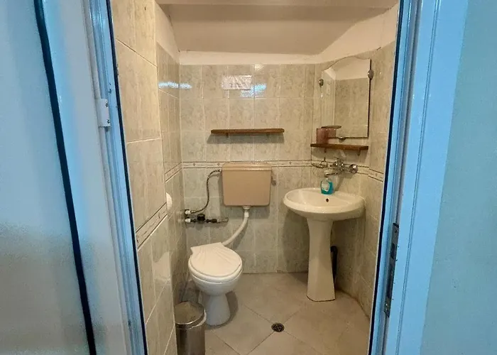 Quiet And Lovely 2 Bdrm Loft In The Old Centre Lejlighed